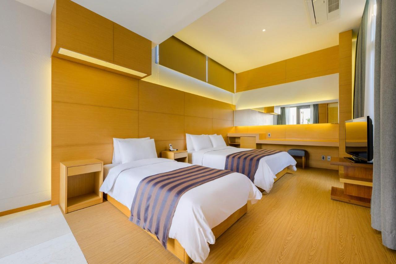 Stanford Hotel & Resort Чеджудо Экстерьер фото
